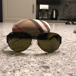 Men’s Burberry brown sunglasses